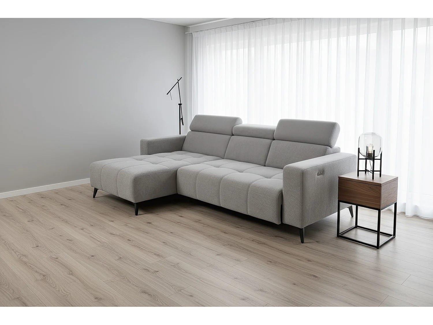 Nowoczesny narożnik Nicolette z elektryczną funkcją relax