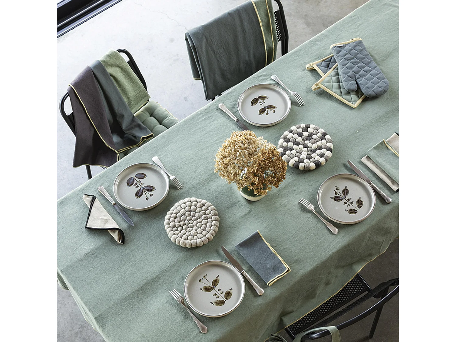 Gerecycleerd tafelkleed Grace Koffie 170 x 300 cm