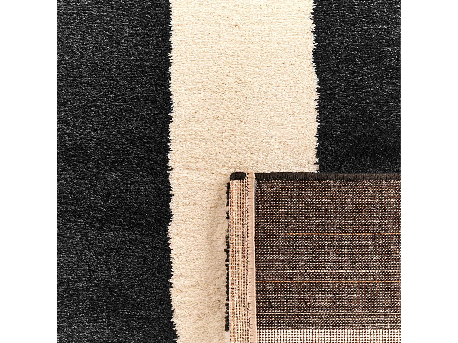 Tapis intérieur rayures noir et blanc 200x280cm - Pablo