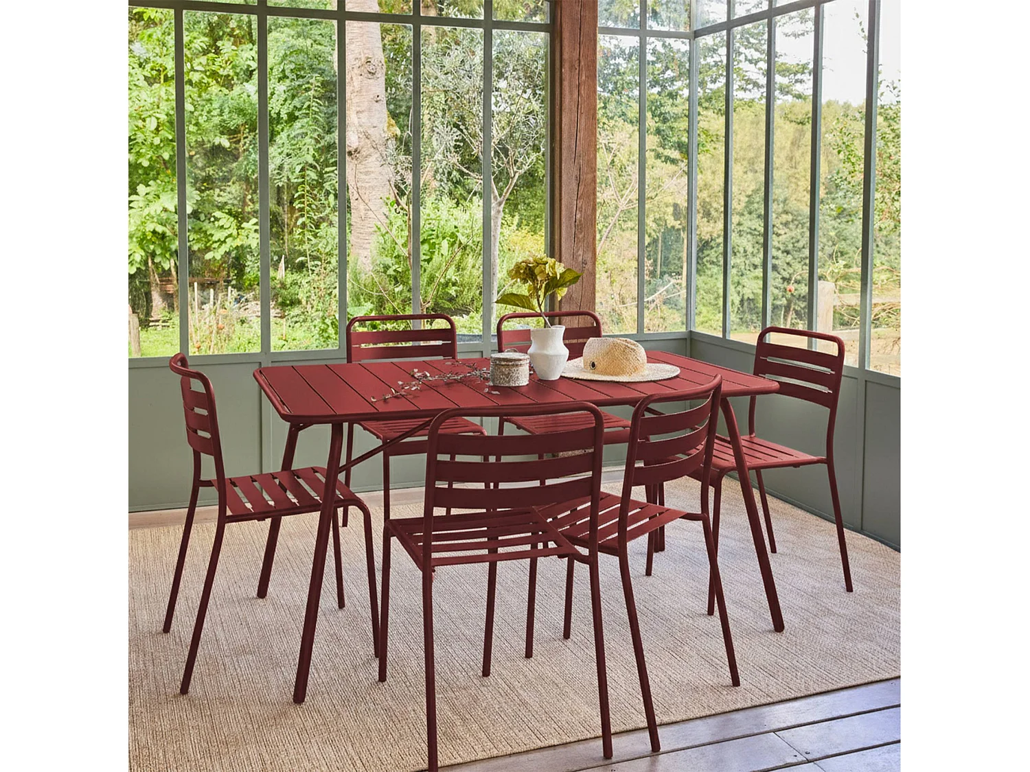 Table de jardin pliante métal + 6 assises. Amelia. terre de sienne. 141.2 x 80 x 72.5cm