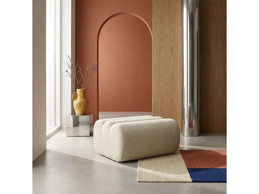 Pouf. repose-pieds pour chauffeuse Nova bouclette texturée blanc - Nova