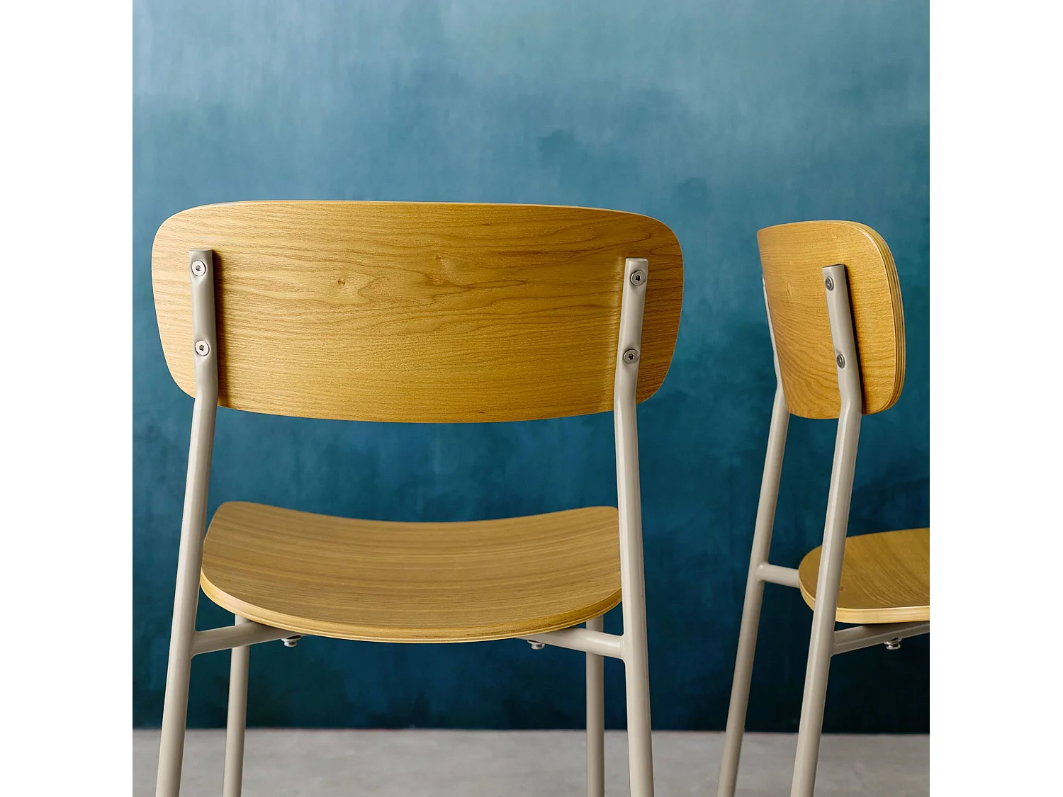 Lot de 2 chaises vintage contreplaqué avec placage bois effet frêne et pieds métal beige L 43.5 x P 51 x H 77cm - Toby