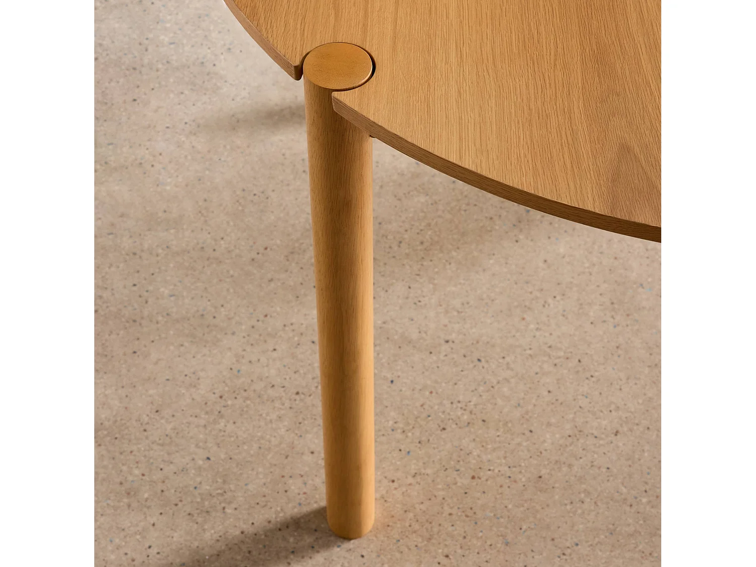 Mesa de comedor redonda de madera de hevea, 4 plazas   natural