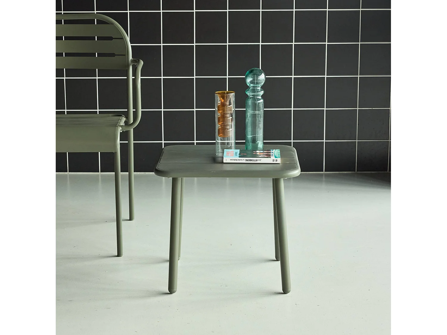 Table basse de jardin carrée acier 45cm kaki - Amélia