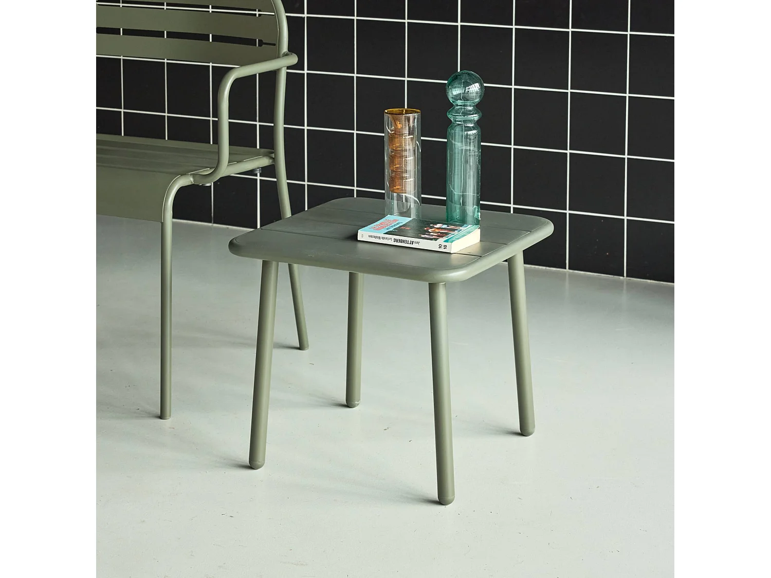 Table basse de jardin carrée acier 45cm kaki - Amélia