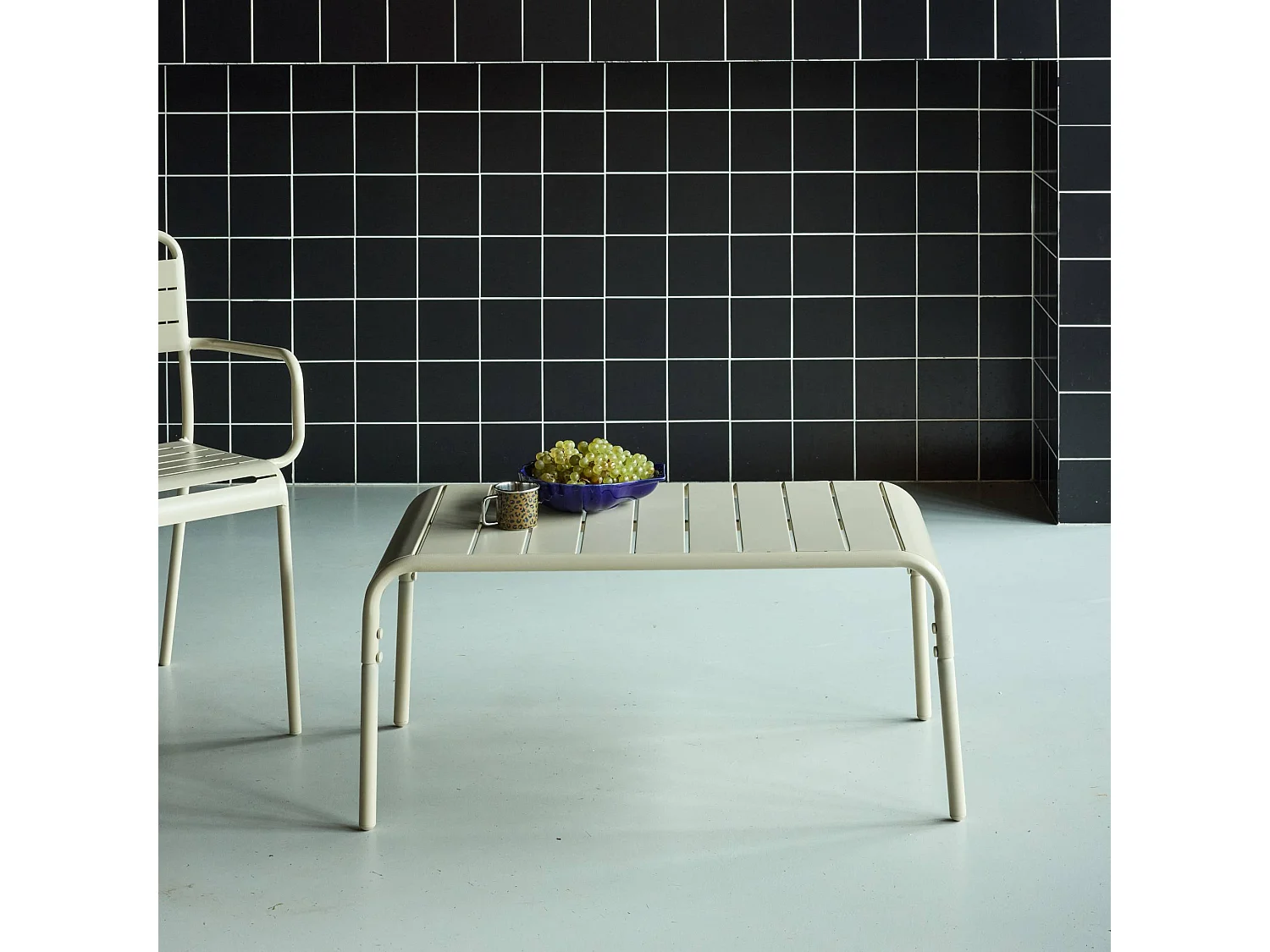 Tavolino da giardino in acciaio, 90 cm, beige