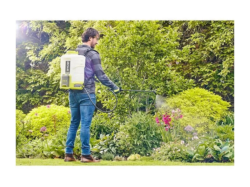 Plecakowy opryskiwacz RYOBI 18V One+ 15L, regulowane ciśnienie 2,4-6,2 bar, 2 dysze, lancet 147,5 cm, bez baterii