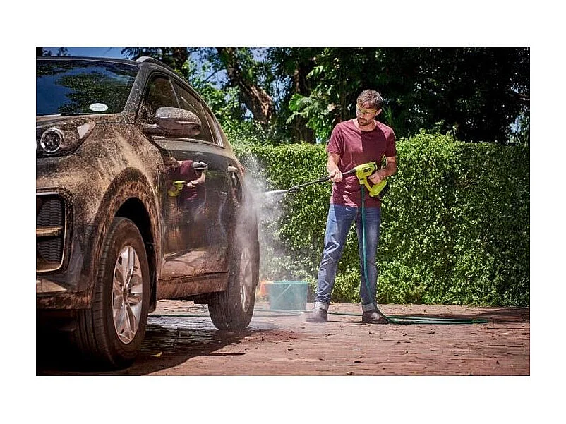 RYOBI - Pistolet haute pression 18V 22 bars 182 L - buse 3-en-1 - 1 batterie lithium+ 18V 2,5 Ah et 1 chargeur 1,5 A - RY18PW22A