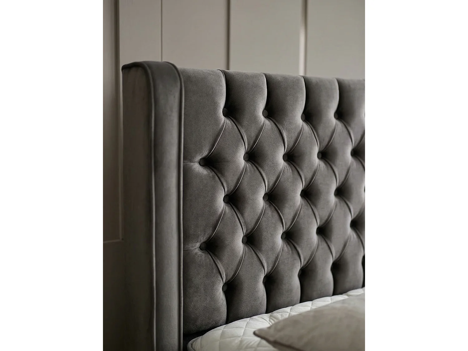 Lit Elegance avec matelas – 180 × 200 cm avec matelas inclus