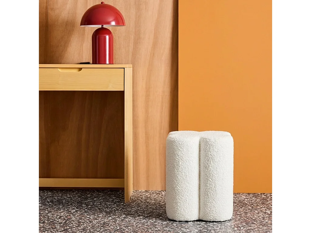 Pouf trifoglio in bouclé, bianco