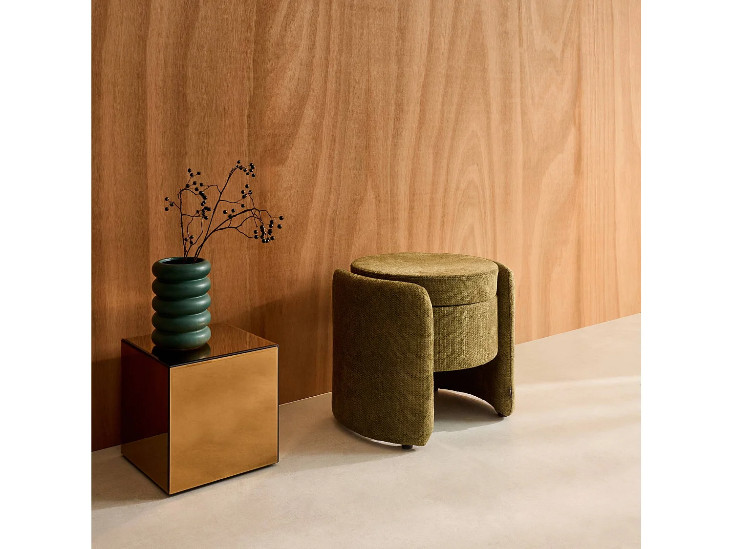 Tabouret coffre contemporain tissu kaki. L 53 x P 43 x H 45cm - Kalo