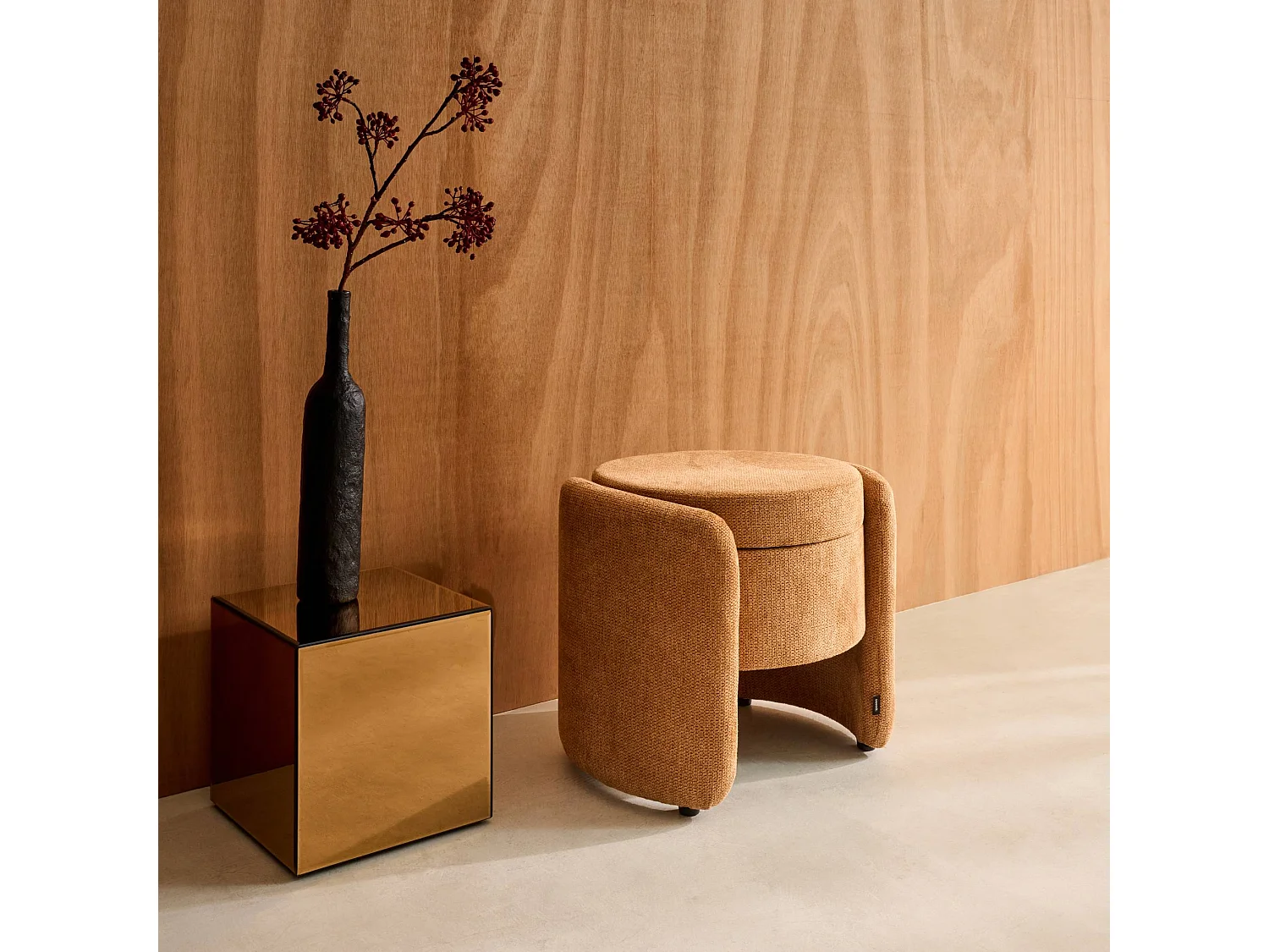 Tabouret coffre contemporain tissu rouille. L 53 x P 43 x H 45cm - Kalo