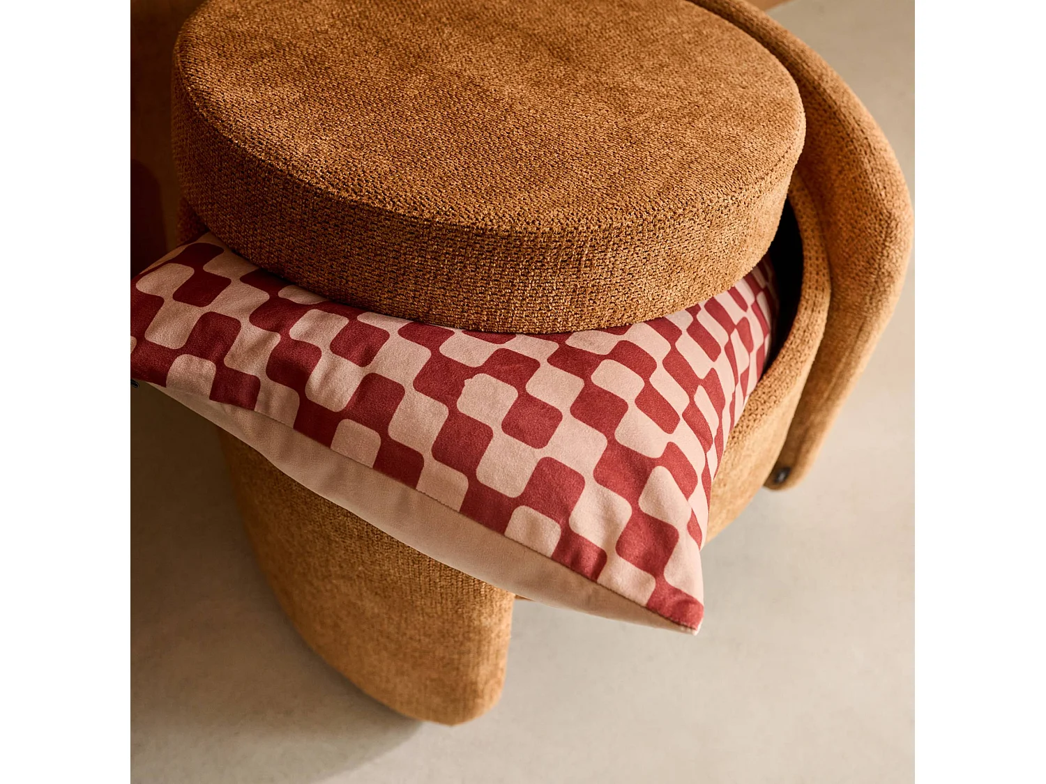 Tabouret coffre contemporain tissu rouille. L 53 x P 43 x H 45cm - Kalo