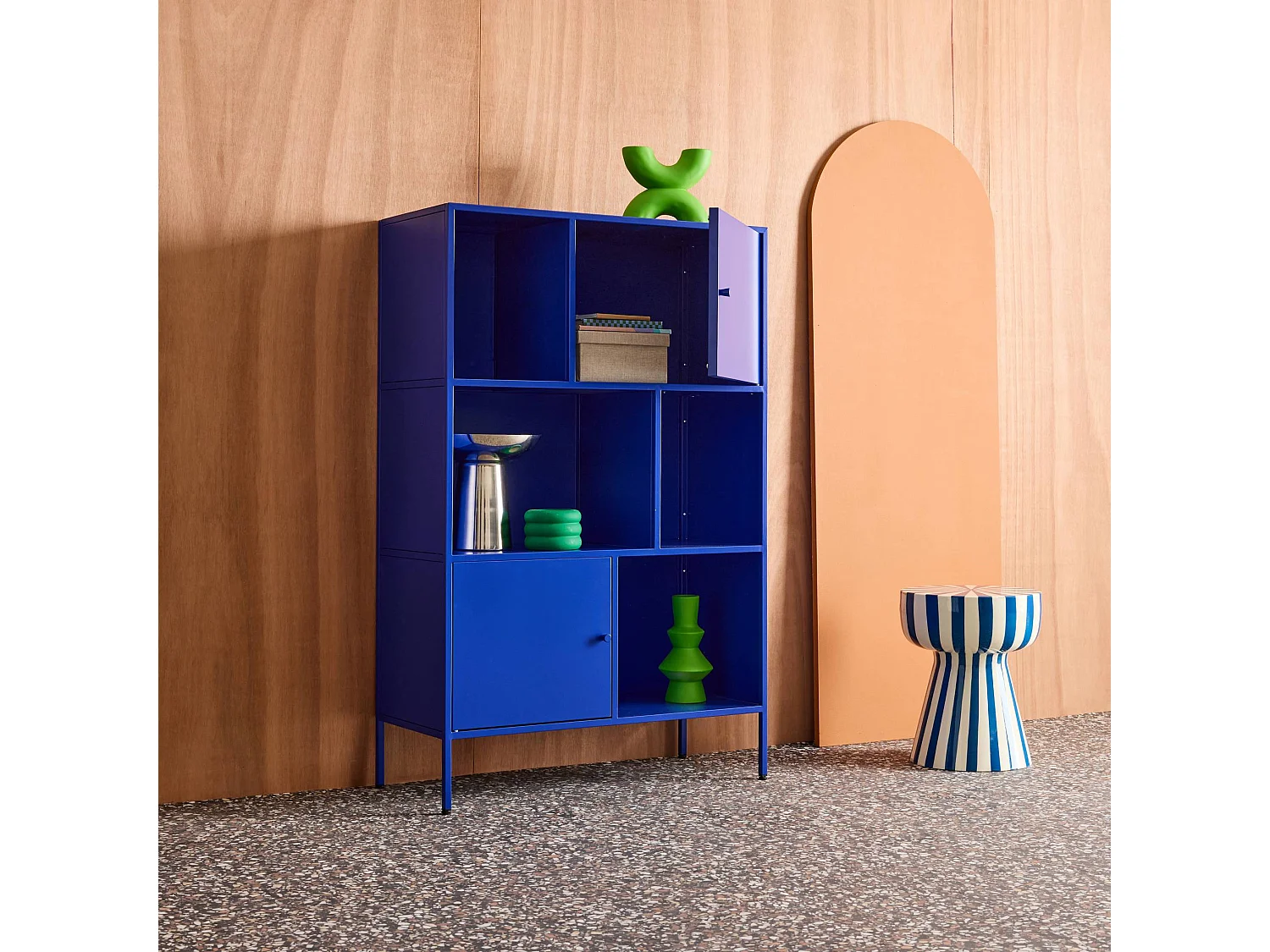 Buffet. meuble de rangement industriel métal bleu 6 compartiments. L 80 x P 35 x H 125cm - Oklahoma
