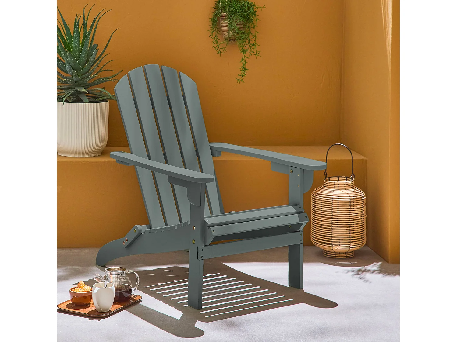 Sillón de madera de acacia con reposabrazos verde kaki