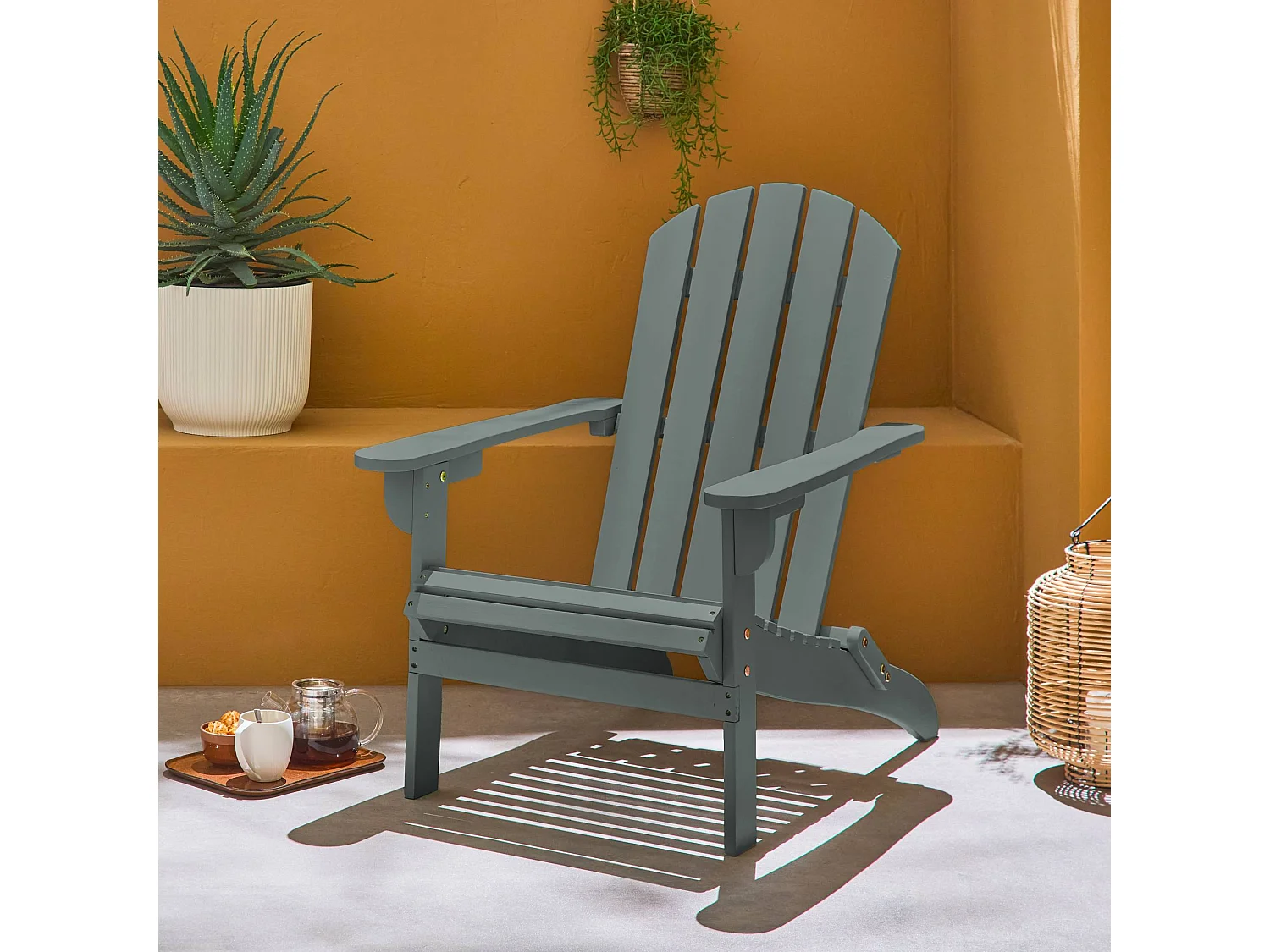 Sillón de madera de acacia con reposabrazos verde kaki