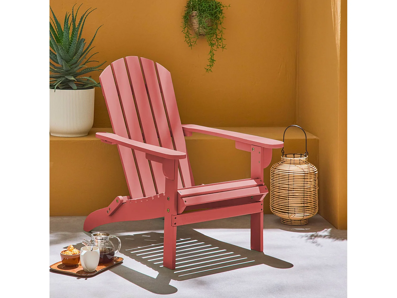 Fauteuil adirondack terracotta en bois d'acacia avec accoudoirs KERINA. plusieurs coloris. 90 x 71 x 91.5 cm