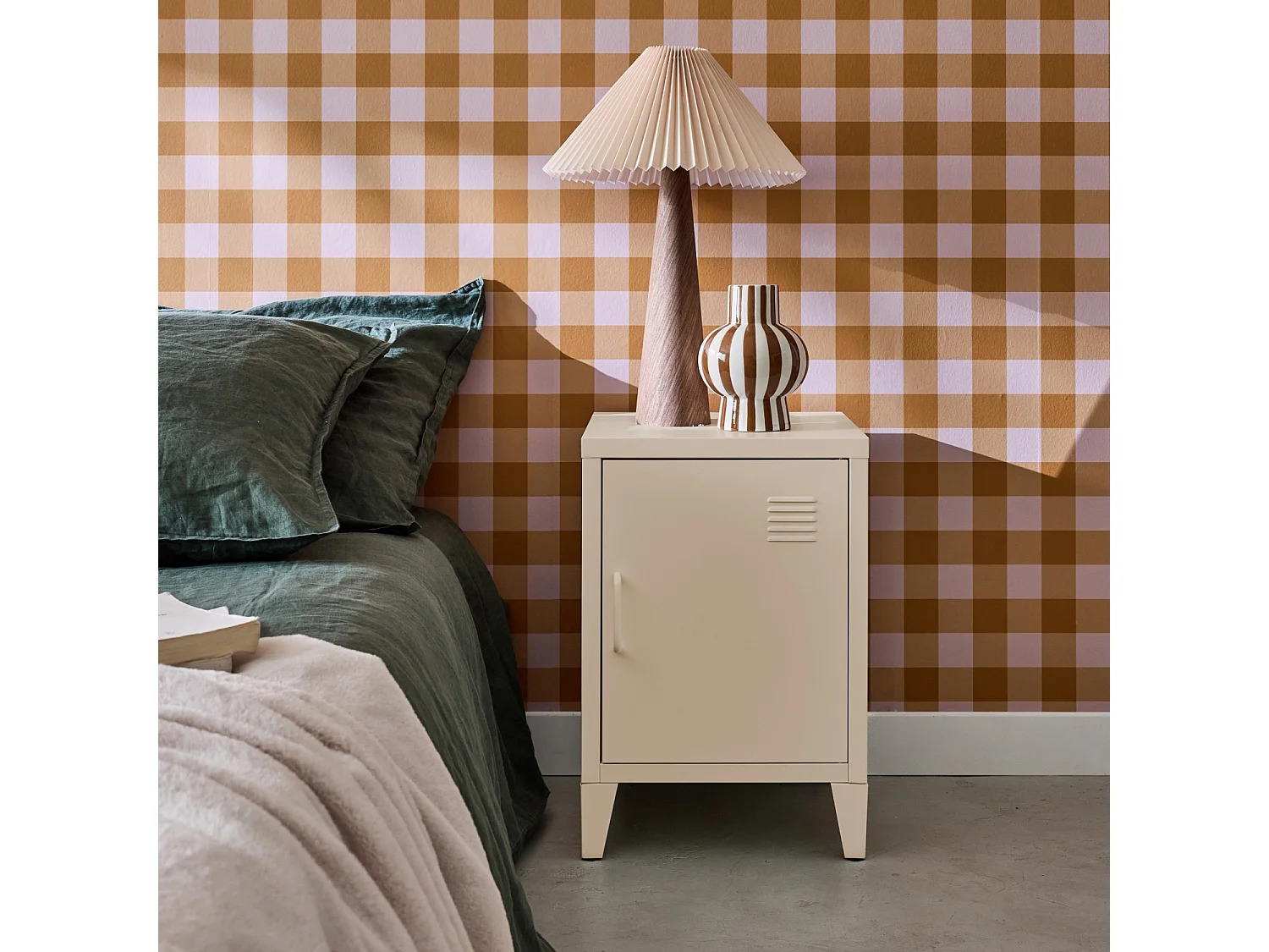 Comodino industriale, 1 anta, beige