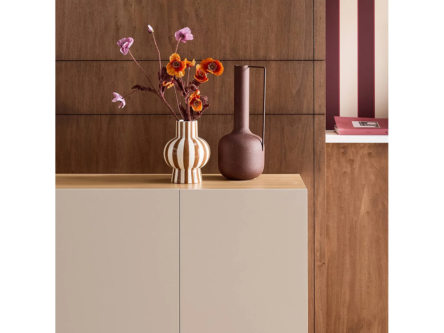 Aparador de metal y decoración de madera 3 puertas 120cm beige