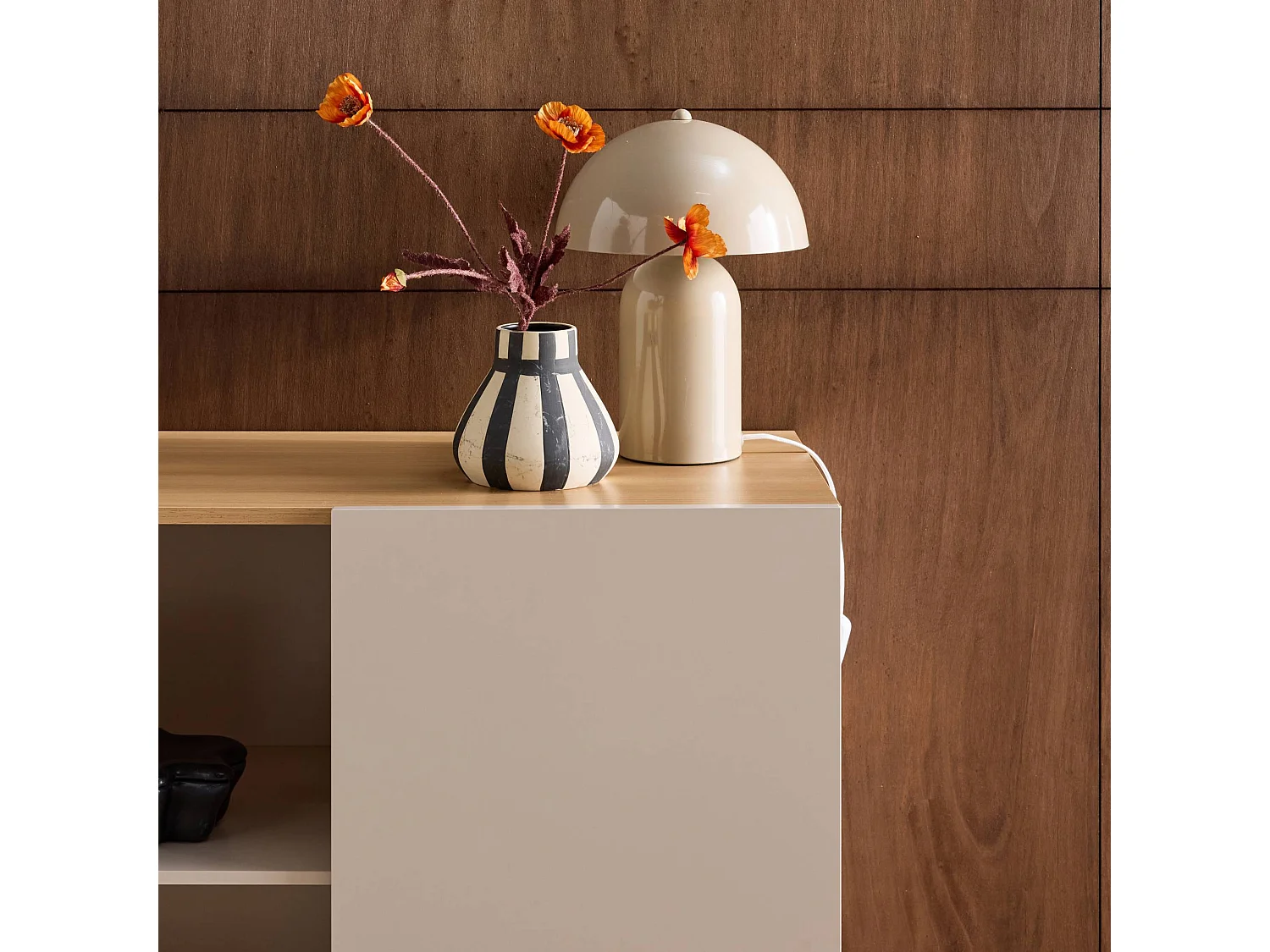 Aparador, mueble de almacenamiento de metal y decoración de madera 1