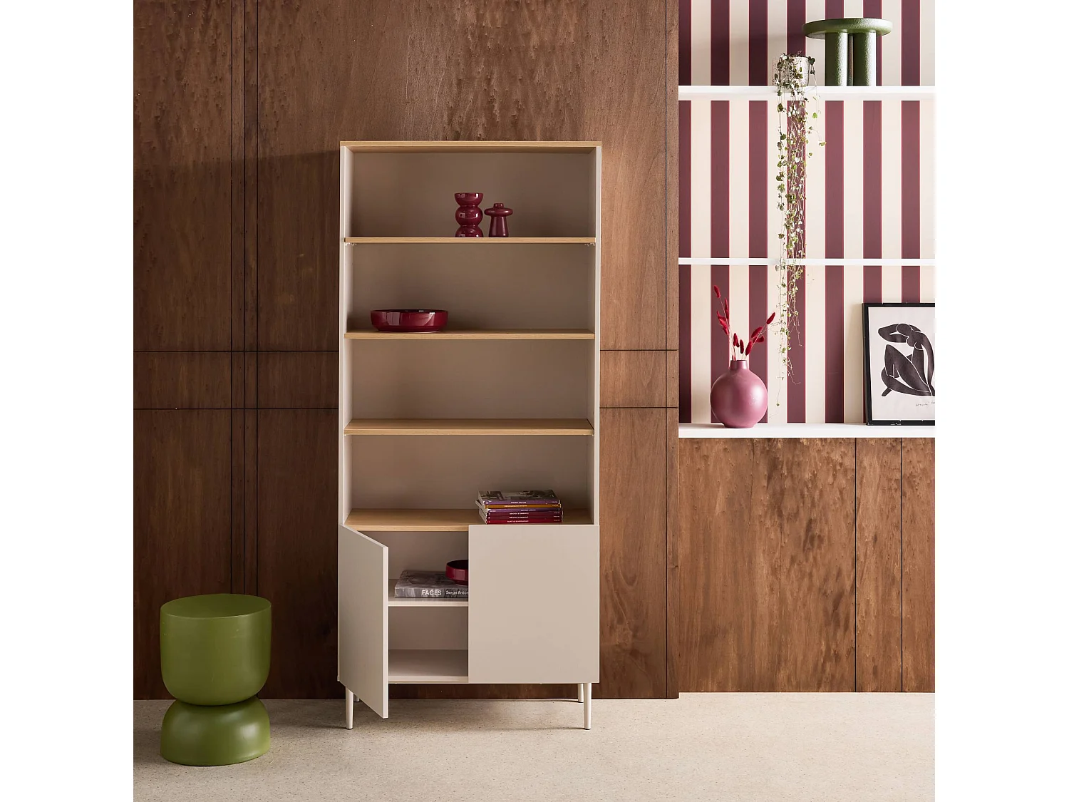 Libreria in metallo e decorazione in legno a 6 livelli, beige