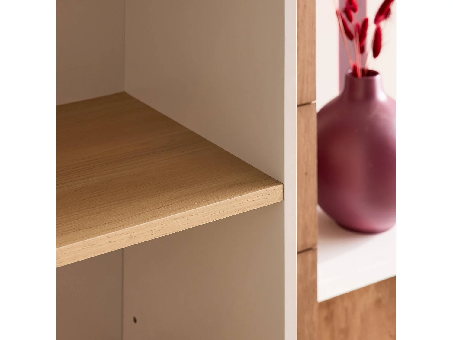 Libreria in metallo e decorazione in legno a 6 livelli, beige
