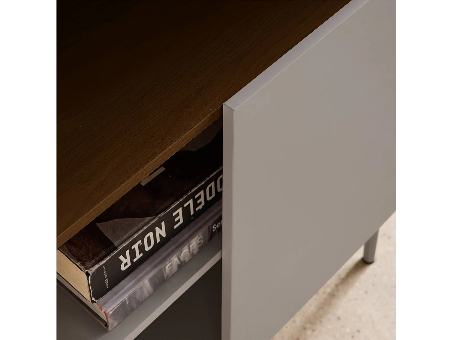 Libreria in metallo e decorazione in legno a 6 livelli, grigio