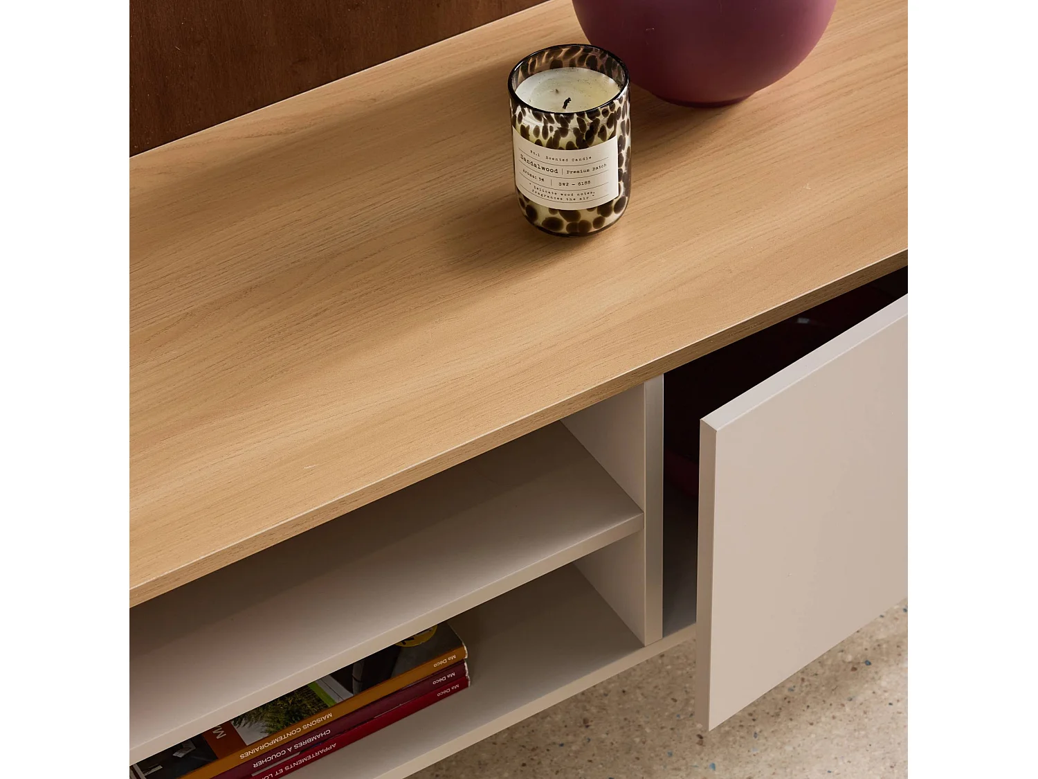 Mueble de tv de metal y decoración de madera 2 puertas, 140cm beige