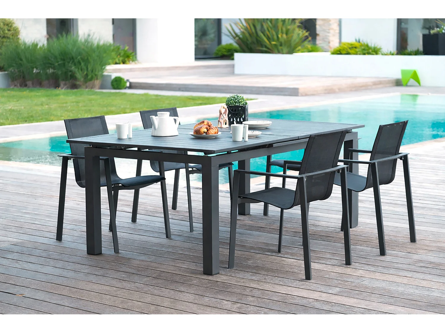 Conjunto de jantar de jardim em alumínio com 4 lugares