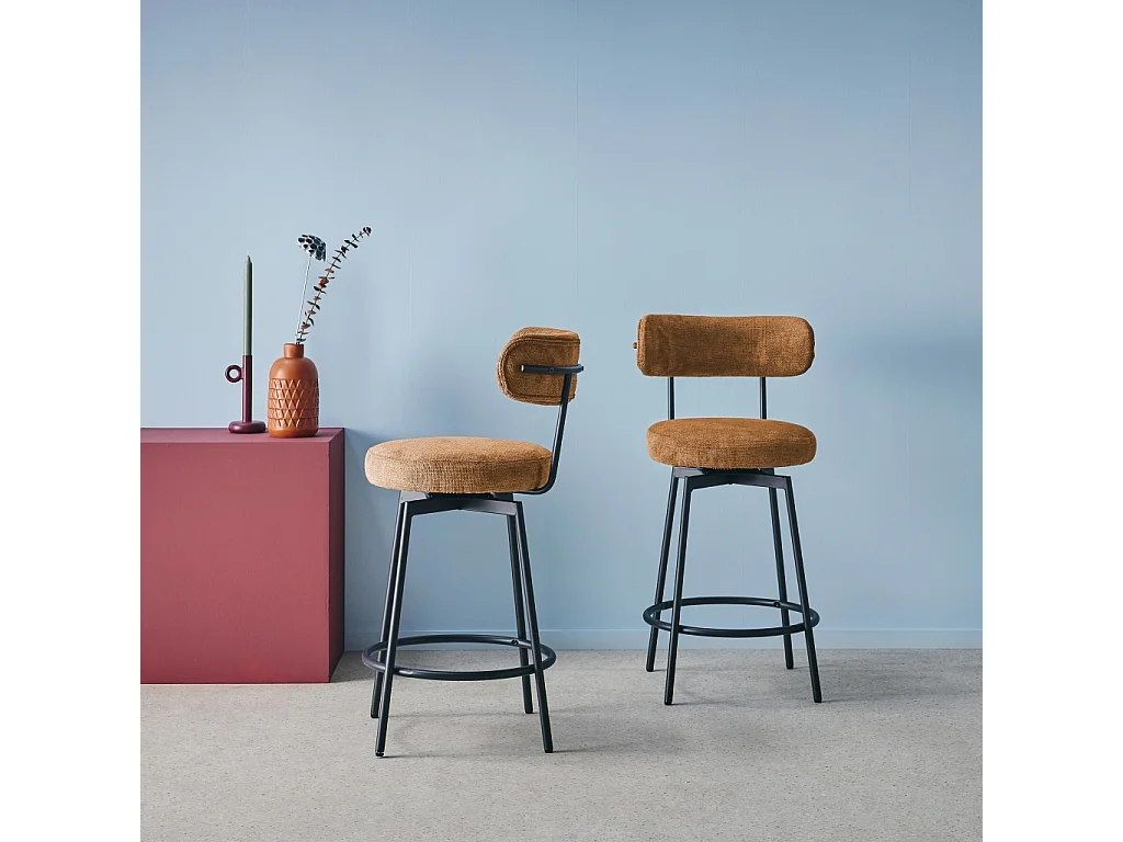 Lot de deux tabourets de bar assise rotative métal noir et tissu camel - L 50 x P 50 x H 92cm - Iris