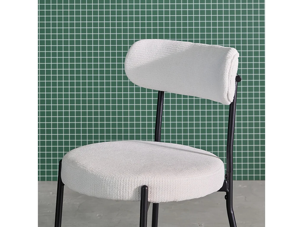 Lot de deux chaises métal et tissu chenille blanc L 47 x P 49 x H 76.5cm - Livia