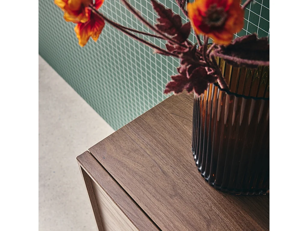 Buffet effet bois noyer 2 portes 80 cm 4 compartiments - L 80 x P 43 x H 85cm - Kuba