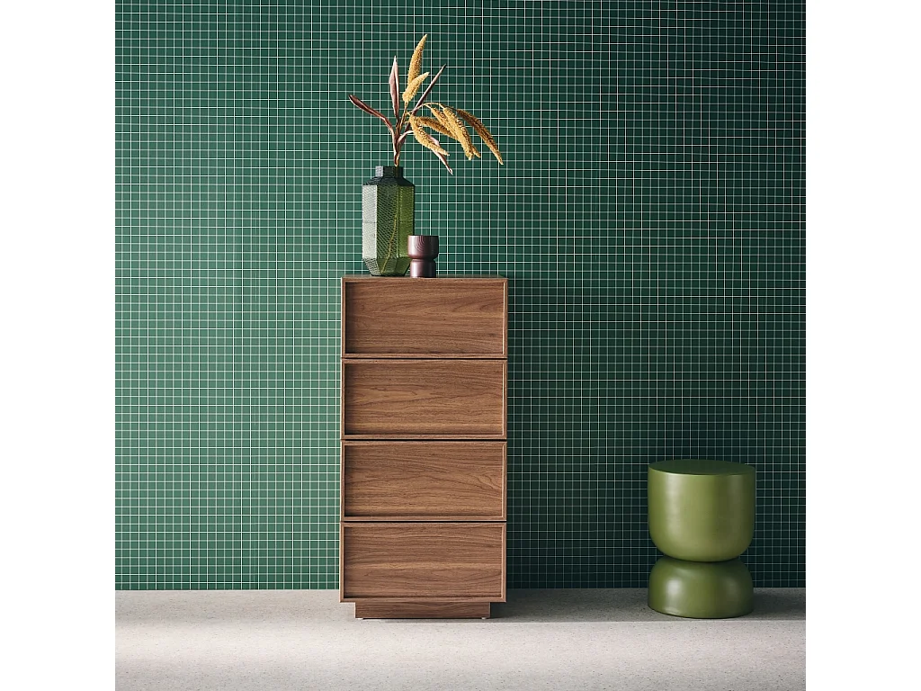 Cómoda con 4 cajones y  efecto madera nogal