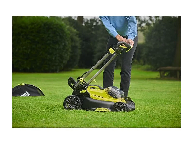 RYOBI 18V Brushless duwmaaier Ø40 cm met 5Ah accu, opvang en mulchen, inklapbaar stuur
