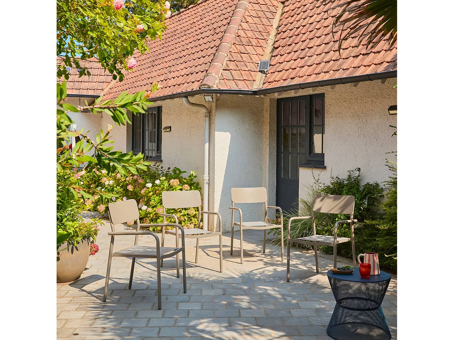 Silla de jardín apilable de aluminio, set de 4 beige