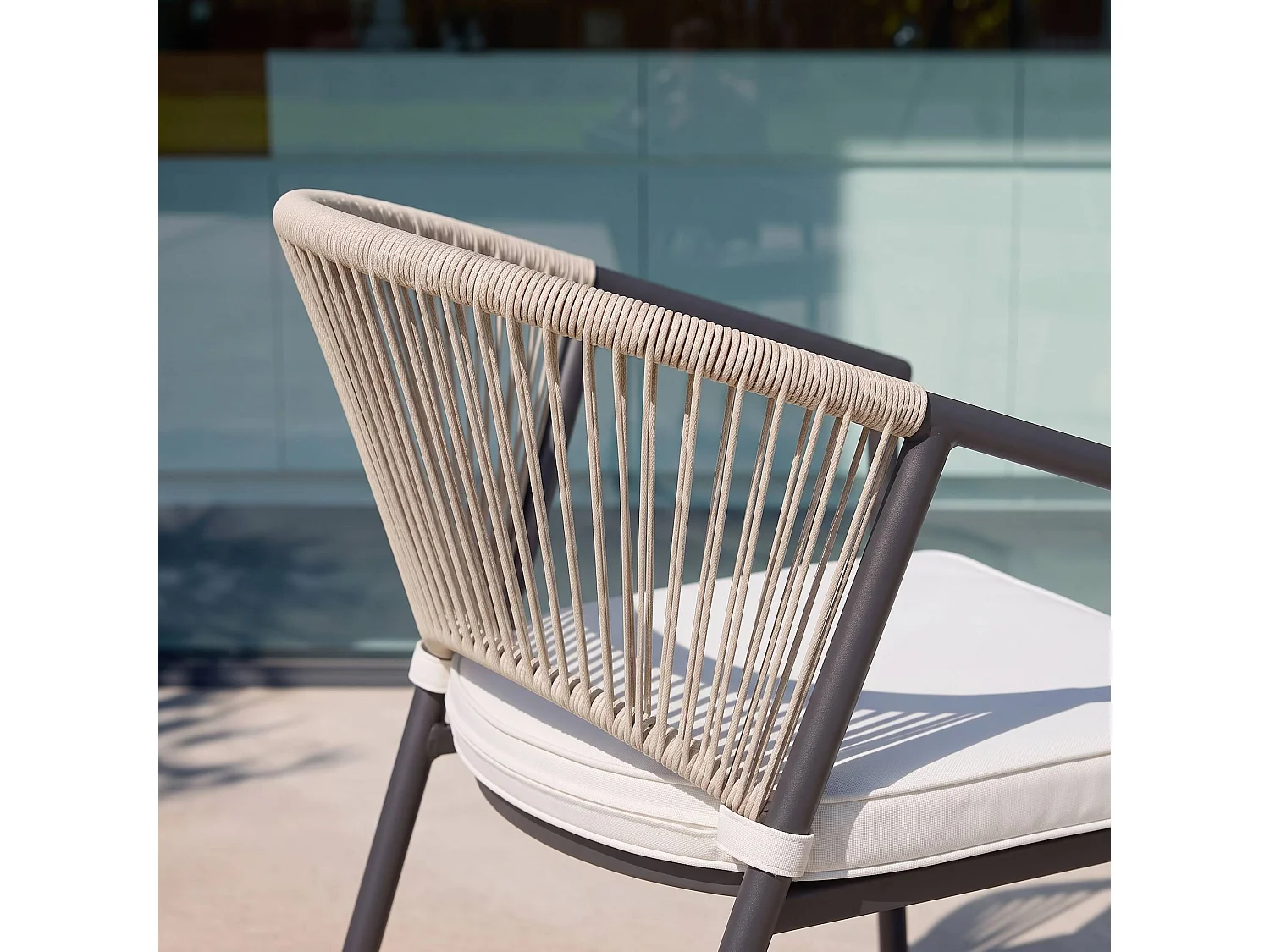 Lot de 4 fauteuils empilables acier et cordes beige - Liora