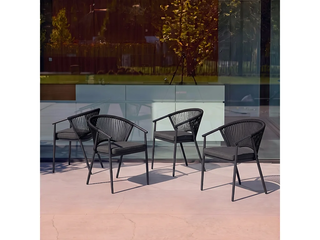 Set 4 sedie da giardino impilabili in acciaio e corde Nero - 56.5x58x77 cm
