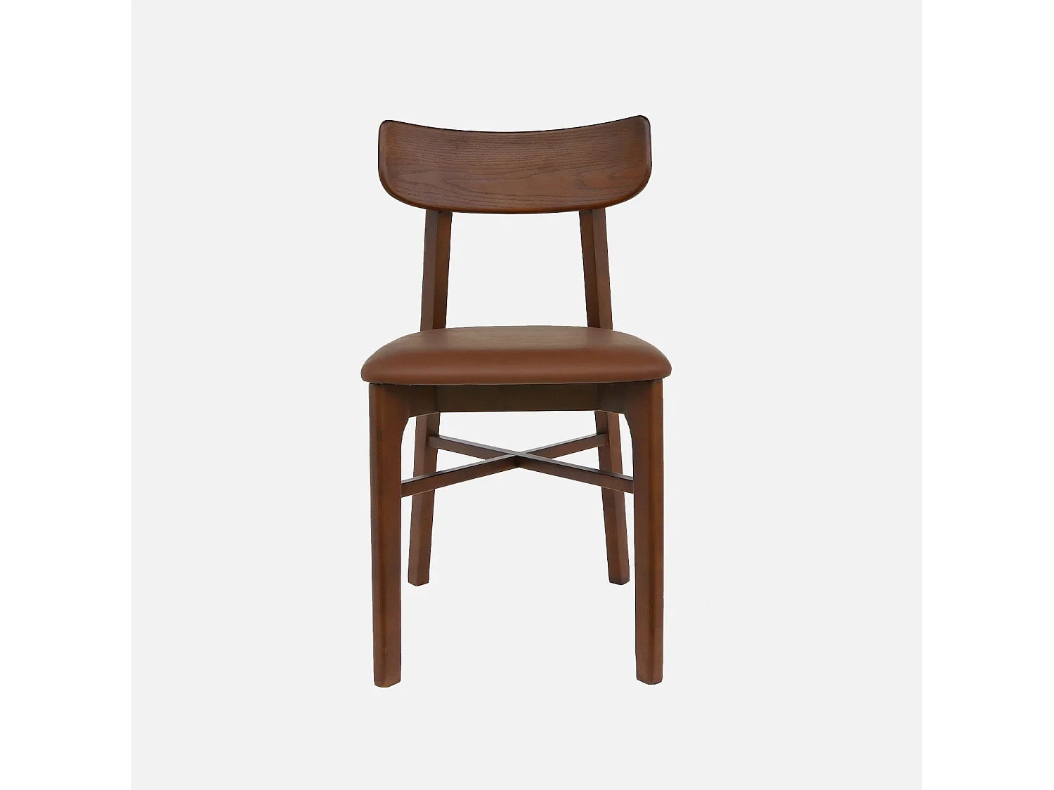 Lot de 2 chaises bois d'hévéa et assise simili cuir marron. vintage. L 45 x P 48 x H 81cm