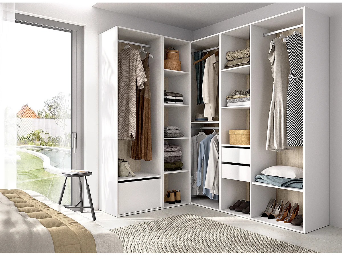 Armoire d’angle dressing ouverte avec 3 penderies, 2 tiroirs, porte chaussure intégrée et étagères de rangement
