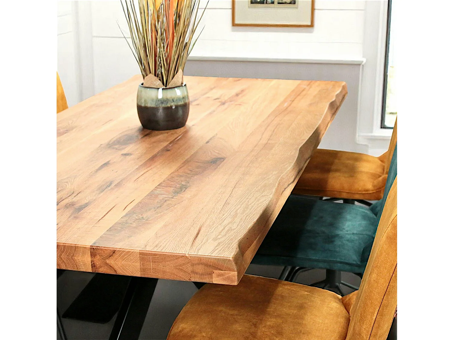 Table extensible chêne huilé bords naturels pied noir fin 220 cm PALERME