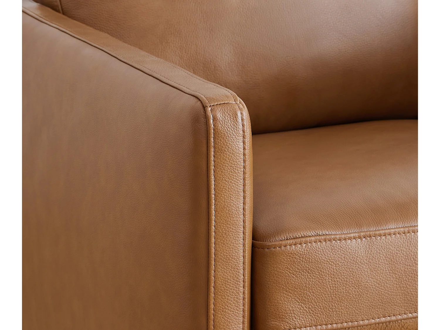 Fauteuil Pivotant En Cuir Véritable CHITA, Fauteuil Moderne Médiéval Certifié FSC Pour Salon Et Chambre, Entièrement Assemblé, Assise Sellier-Marron