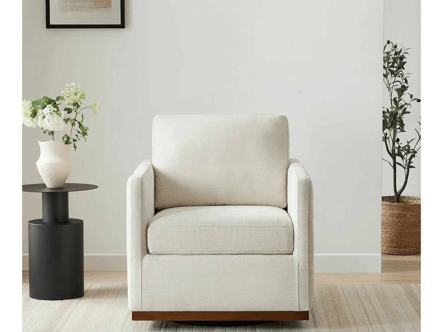 Fauteuil Pivotant en tissu CHITA, Fauteuil Moderne Médiéval Certifié FSC Pour Salon Et Chambre, Entièrement Assemblé, Assise Sellier-Blanc