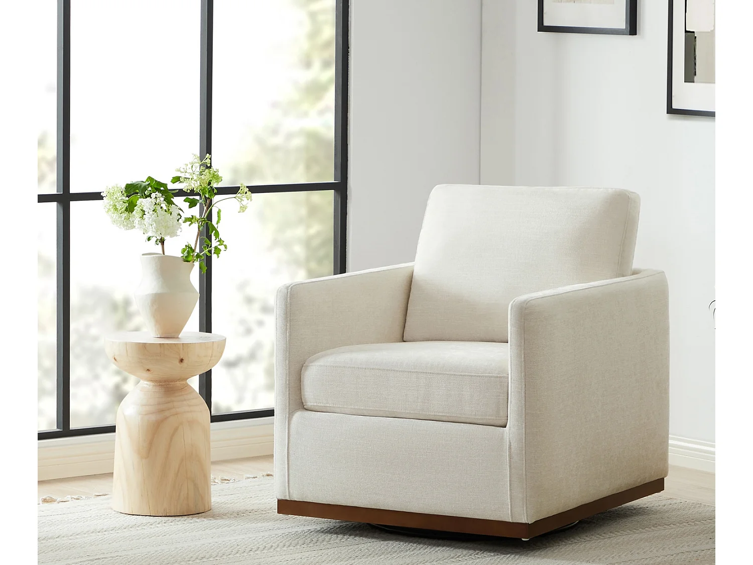 Fauteuil Pivotant en tissu CHITA, Fauteuil Moderne Médiéval Certifié FSC Pour Salon Et Chambre, Entièrement Assemblé, Assise Sellier-Blanc