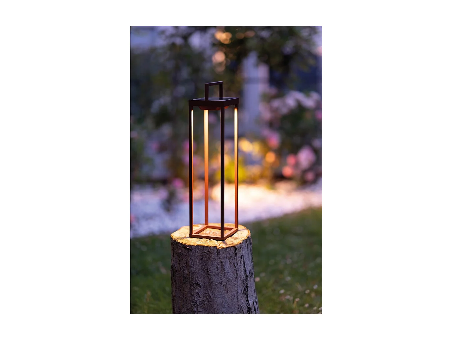 Zafferano - Home solar 2 LED lantaarn 56,4cm - 2W wand- en tafellamp met batterij en schemersensor - Cortenstaal