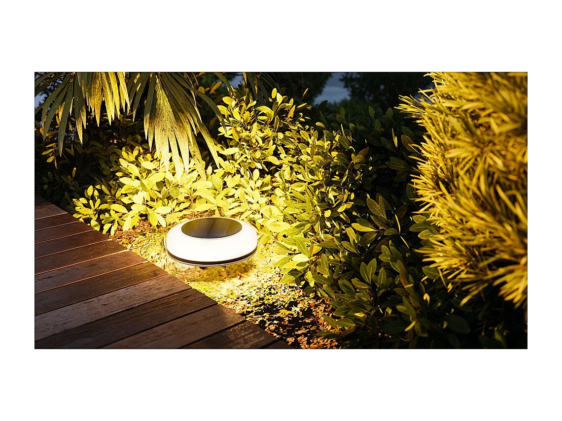 Twist - 1W buitenzonnelamp LED met spike 2700K/RGB, IP54, 180° hoek, klasse III, zwart ABS - Beneito Faure