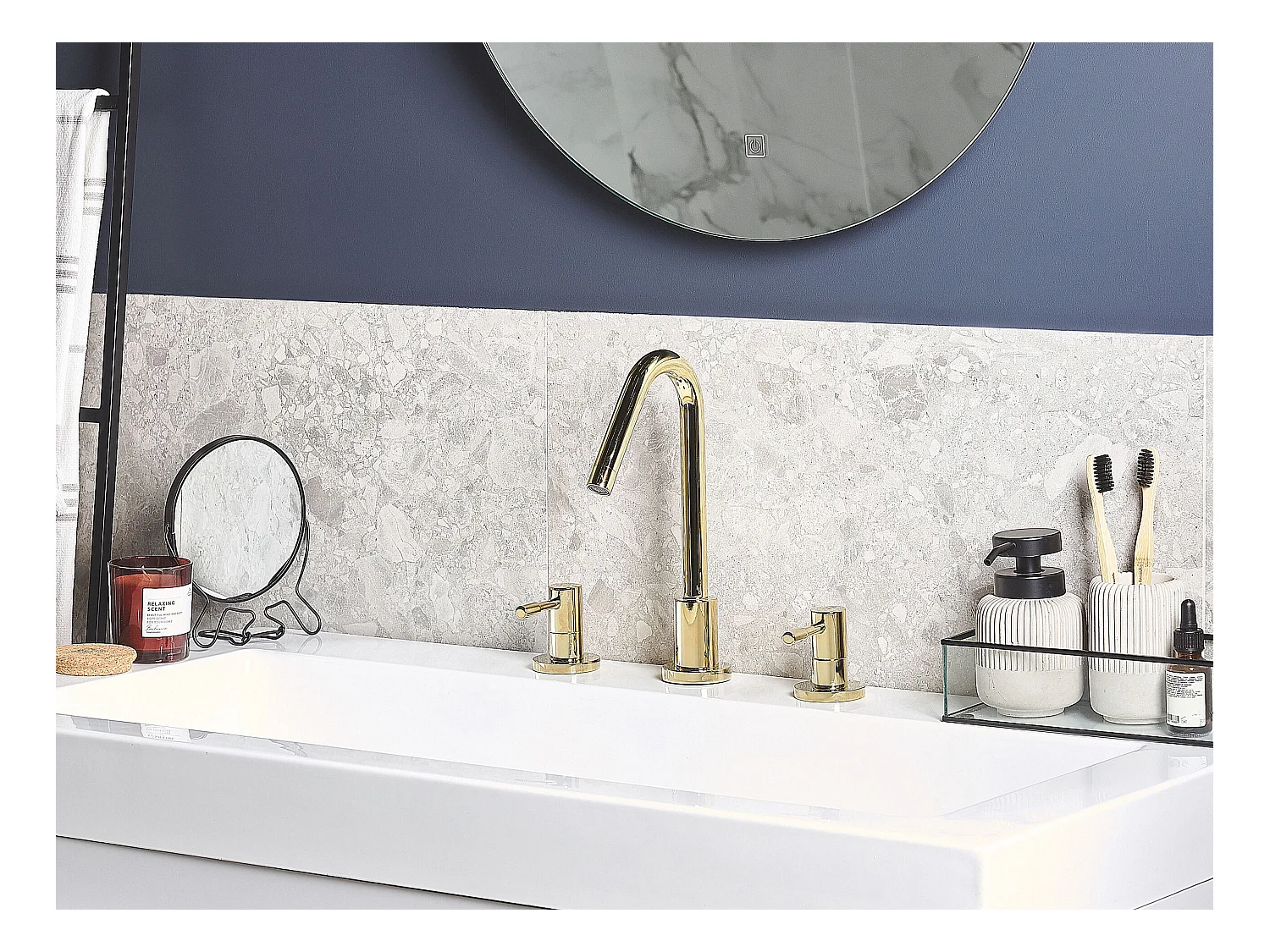 Torneira do lavatório KALAMBO Dourado