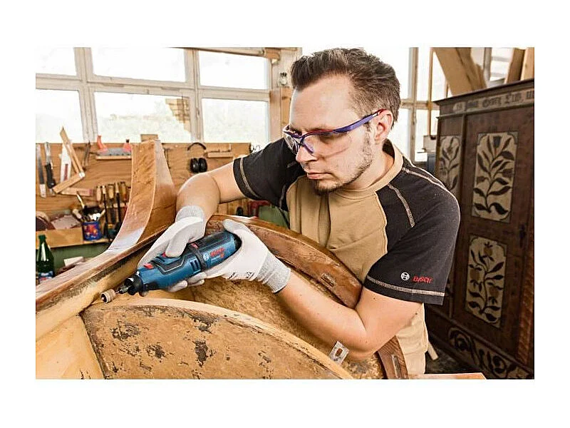 Herramienta rotativa multifunción Bosch GRO 12V-35 inalámbrica, 2x2,0Ah, 35.000 rpm, L-Boxx, LED integrada