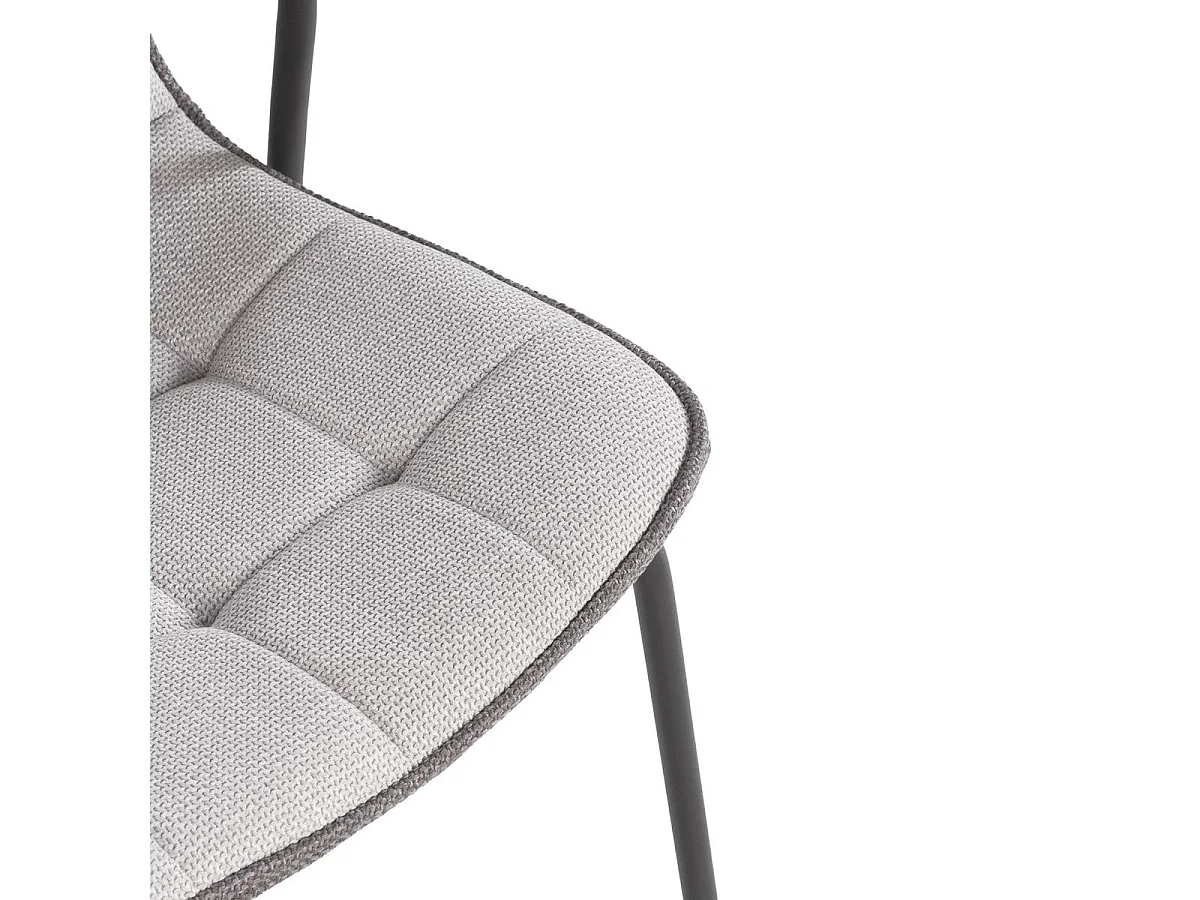 Lot de 4 Chaises en tissu avec pieds en métal H81 cm - ZÉLIE