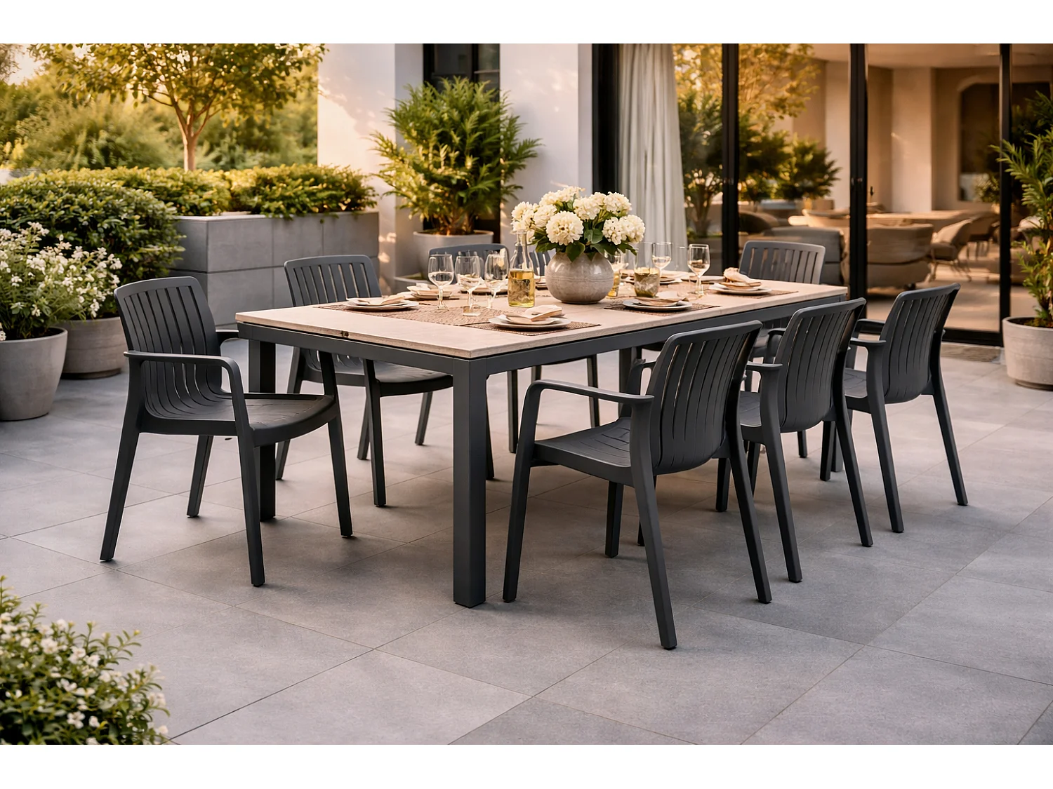 Lot de 6 chaises de jardin avec accoudoirs coloris Antracithe - Longueur 58 x Profondeur 53 x Hauteur 77 cm