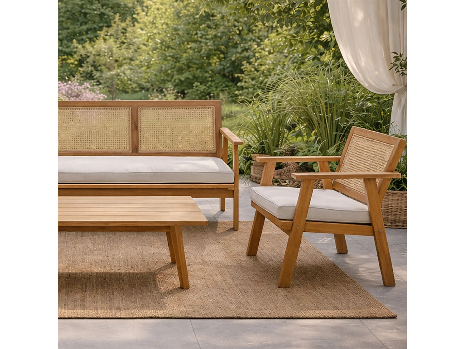 Salon de jardin 5 places en acacia et cannage HANOI